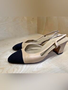 Authentic CHANEL Beige and Black Leather Cap Toe Slingback Block Heels Sz 38